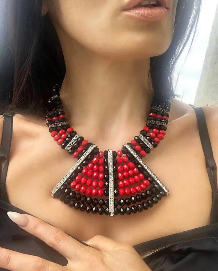 #1032n Red & Black Bead Bib Necklace With Rhinestone Stations