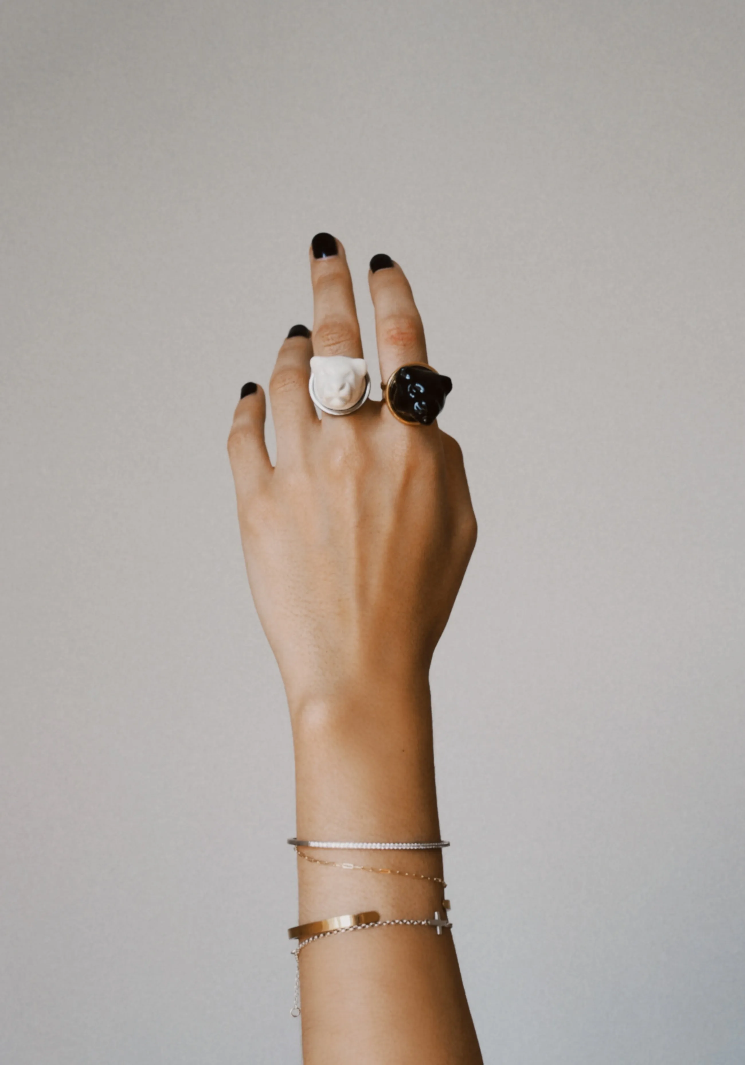 Cleo ring white