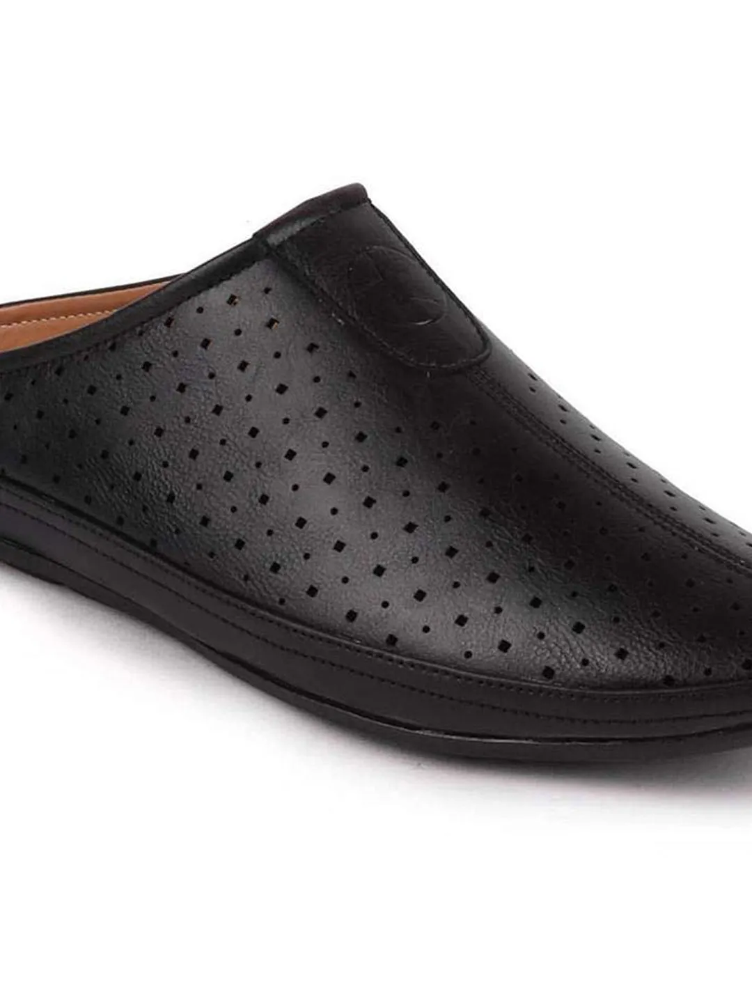 Men Black Ethnic Slip-On Juttis