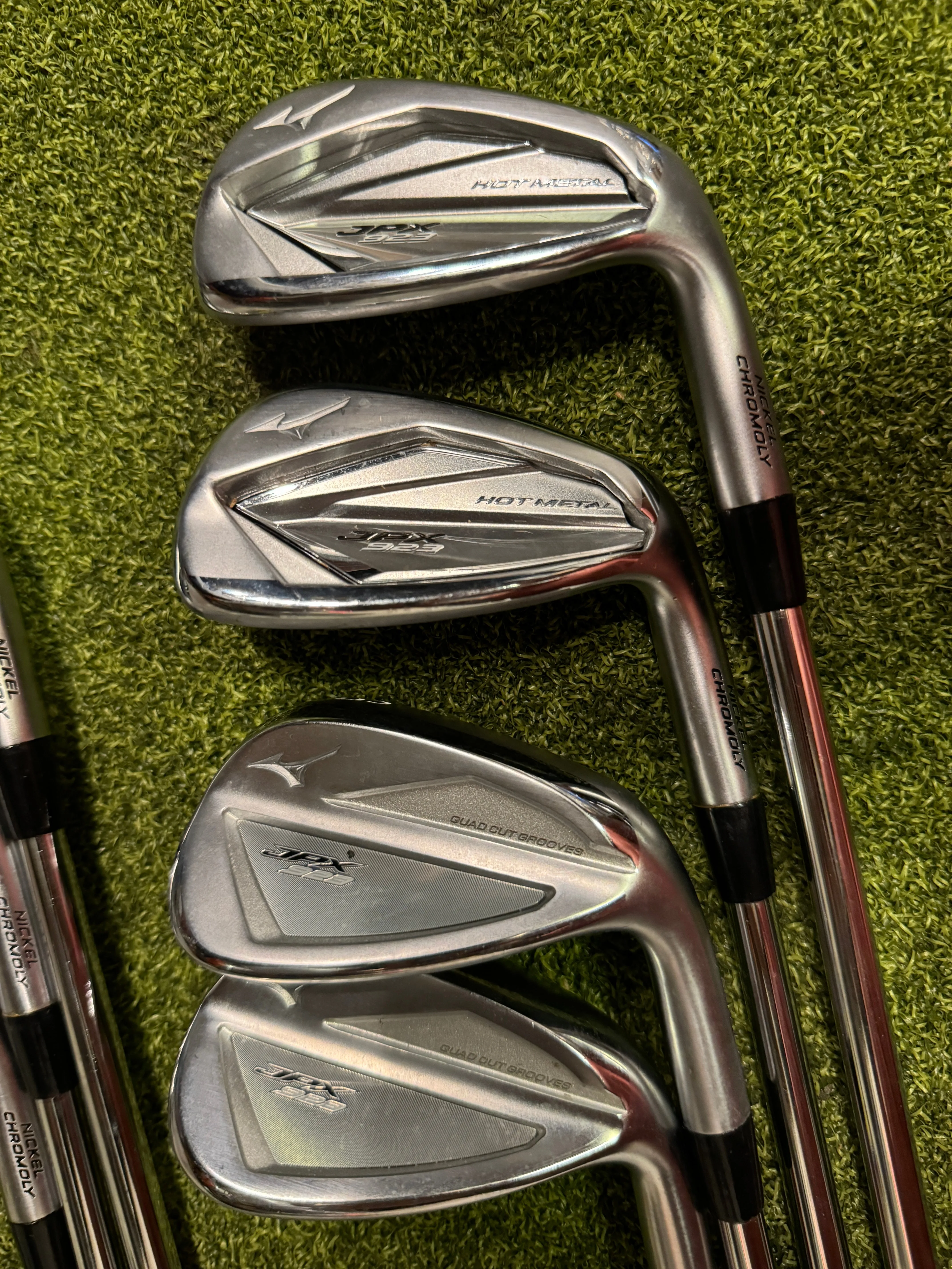 Mizuno JPX 923 Hot Metal 6-SW Iron Set, KBS Tour Lite Regular Flex, RH