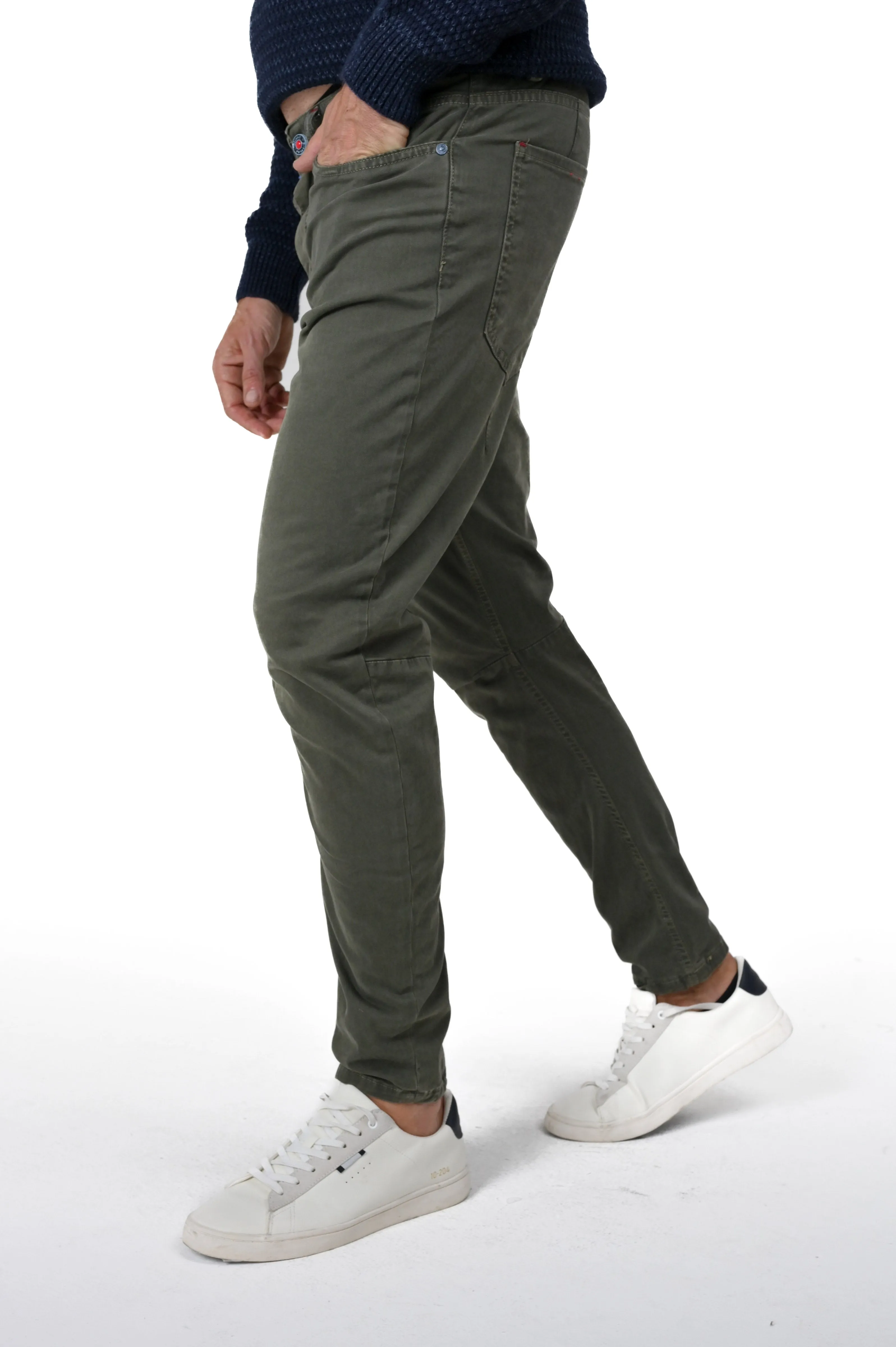 Pantaloni uomo tapered fit AI 4924 in vari colori - Displaj