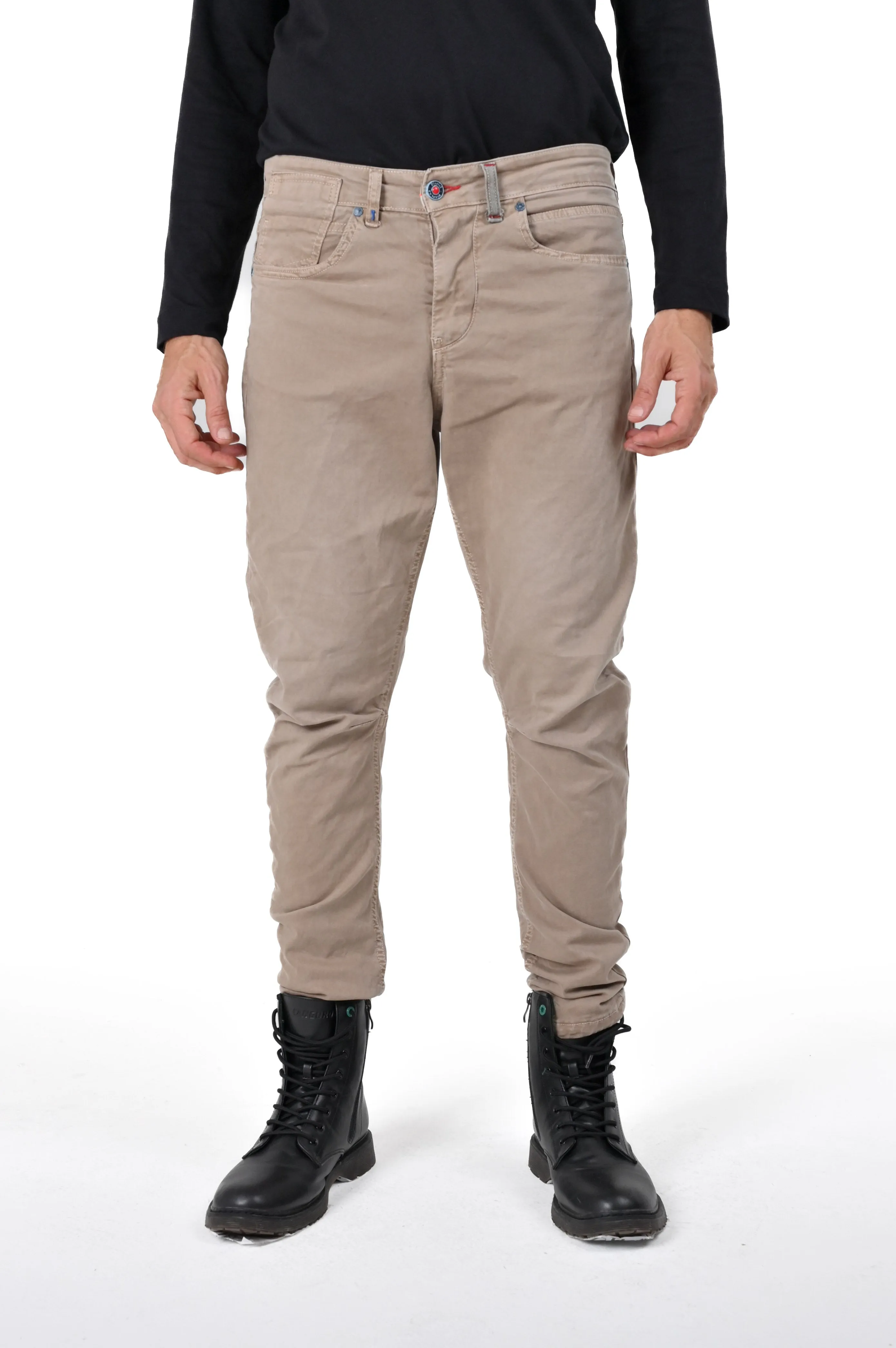 Pantaloni uomo tapered fit AI 4924 in vari colori - Displaj