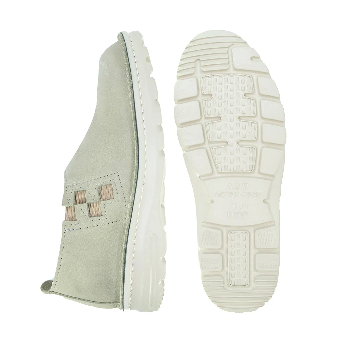 Shogi Ivory Ultra Light and Wide Fit Slip on