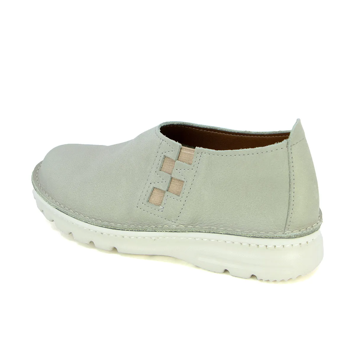 Shogi Ivory Ultra Light and Wide Fit Slip on