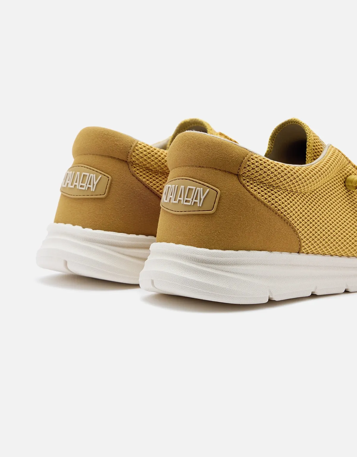 Zapato Casual Wallabee Amarillo - Laredo