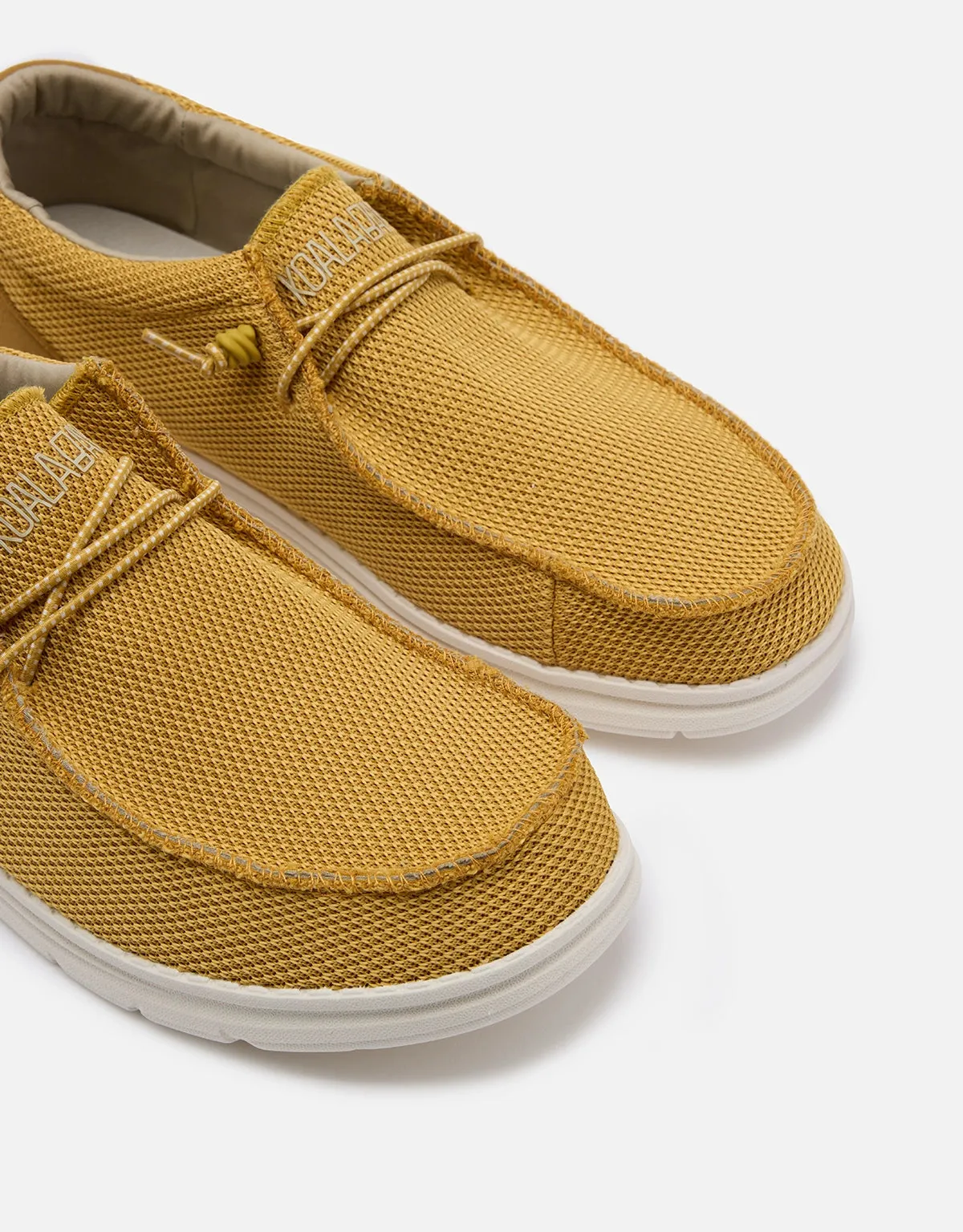 Zapato Casual Wallabee Amarillo - Laredo